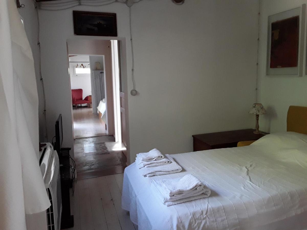 Bed and Breakfast L'Albero Di Alberto à Valverde  Extérieur photo